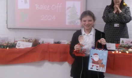 Xmas Bake Off 18